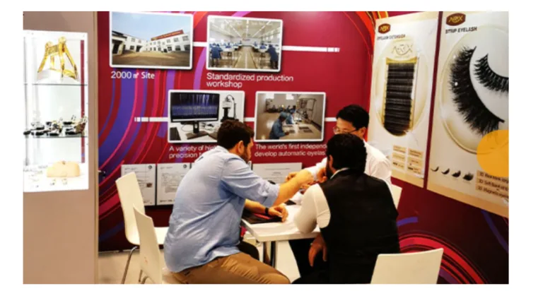 5 Leading Chinese False Eyelash Suppliers with Eco-Friendly Packaging & Low MOQ Options