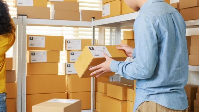 How Small Brands Are Rethinking Packaging to Compete with Industry Giants