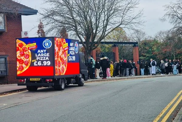 How Advertising Vans Help Businesses Reach More Local Customers Fast?