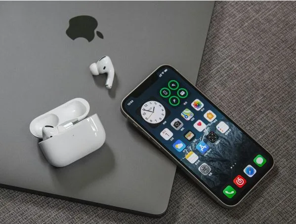 How to Transfer from iPhone to Mac?