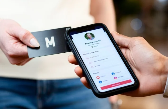 The Next Generation of Networking: What Makes a Digital Business Card a Must-Have Tech Tool