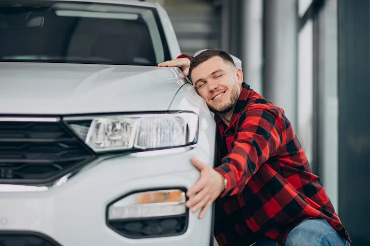 How interior luxury features define new GMC dealer vehicles