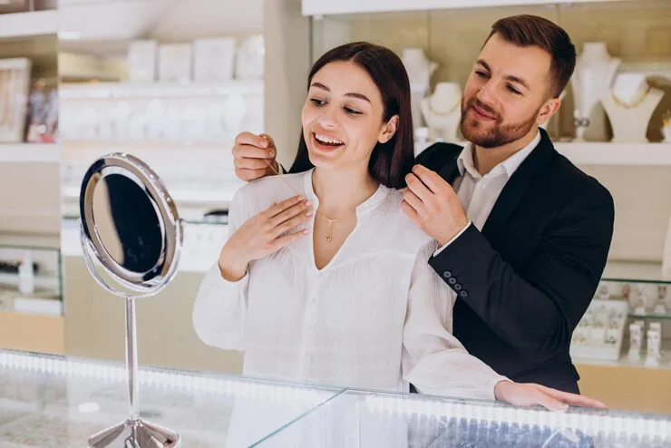 Why John Hardy Jewelry Appeals to Modern Luxury Buyers