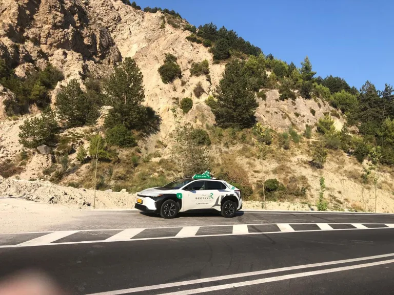 Taxi Transfer from Tirana: What to Choose