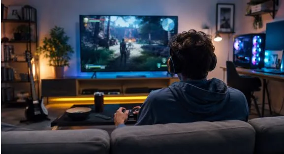 Online Entertainment Sector Sees Continued Market Development