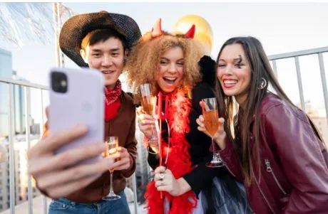 Must-Know Hacks for Planning a Fun Vegas Getaway With Your Crew
