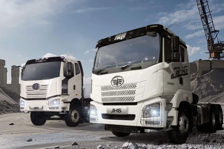 Which Chinese Company Provides a One-Stop Solution for Semi-Trailers, Light Trucks, Heavy Trucks and Construction Machinery?