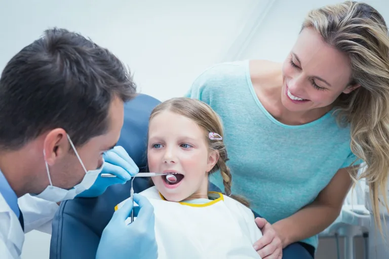 Choosing Family Dentistry: 4 Mistakes That Cost You Time and Money