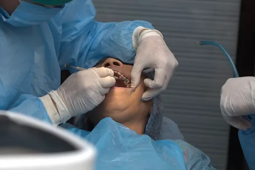 What to Do When a Tooth Emergency Strikes
