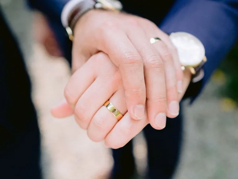 How to Choose a Wedding Band You’ll Love for Years: Expert Tips