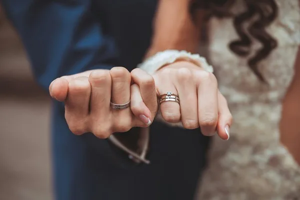 Cohabitation vs. Marriage: Understanding Legal Implications