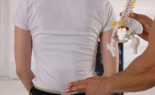 Understanding Leg Pain and Back Pain: When Common Symptoms Need Medical Attention