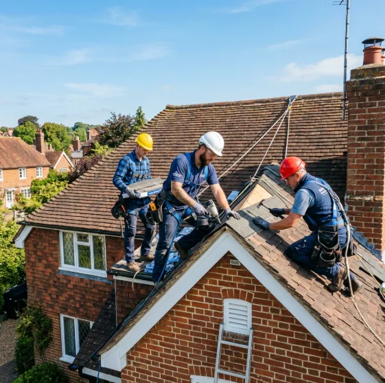 How to Choose the Right Roofing Contractor in Marlborough: A Homeowner’s Checklist