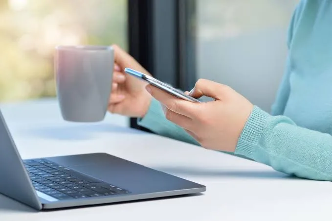 How Digital Media Is Changing the Way People Consume Information