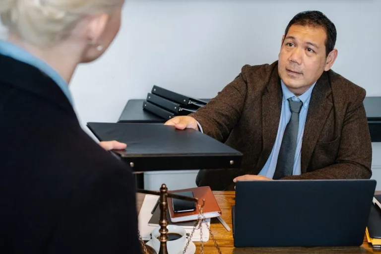 What Victims Should Know Before Filing a Mesothelioma Lawsuit