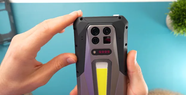 5G Rugged Phone vs 4G Rugged Phone: Which One Fits Your Work?