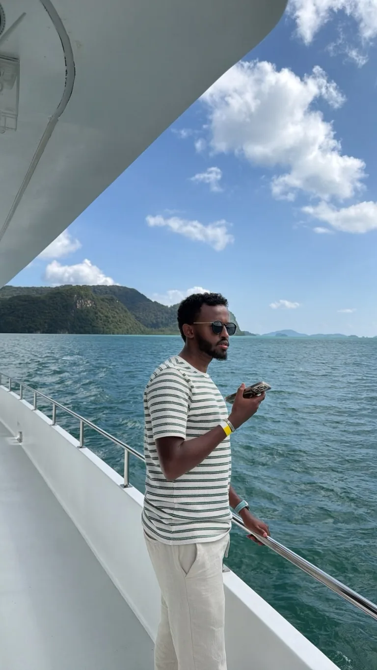 Who Is AbdallaTrades? The Story Behind Trader and Educator Abdalla Omer