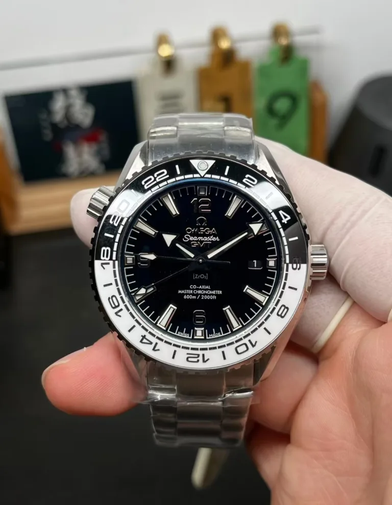 VS Replica Omega Planet Ocean 600m Tai Chi- A Striking Balance of Black and White