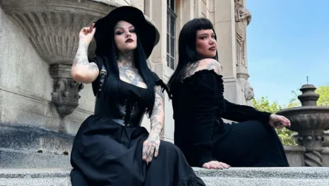 How to Create Gothic Outfits for Different Occasions
