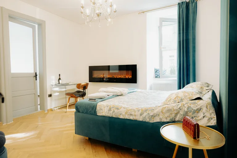 How To Choose an Electric Fireplace Insert With Blower For Your Home